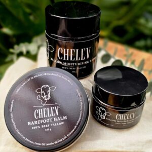 Head-to-Toe Comfort set includes: – 100g Moisturising Balm – 50g Moisturising Cream – Barefoot Balm